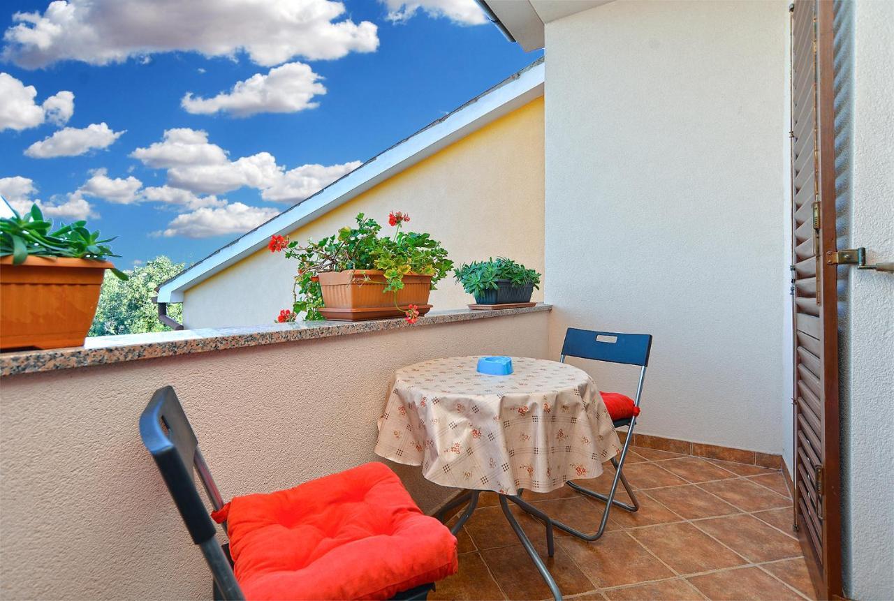 Apartment Puzar 295 Štinjan Екстериор снимка