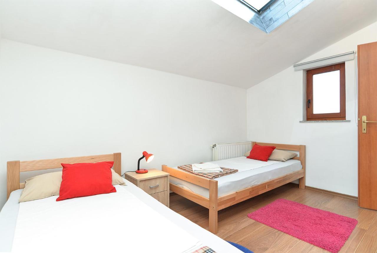 Apartment Puzar 295 Štinjan Екстериор снимка