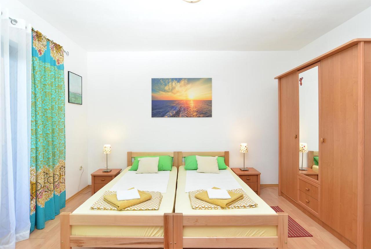 Apartment Puzar 295 Štinjan Екстериор снимка
