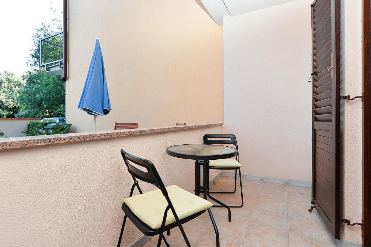 Apartment Puzar 295 Štinjan Екстериор снимка