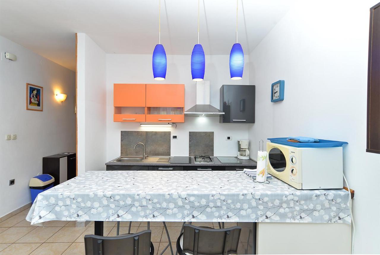 Apartment Puzar 295 Štinjan Екстериор снимка
