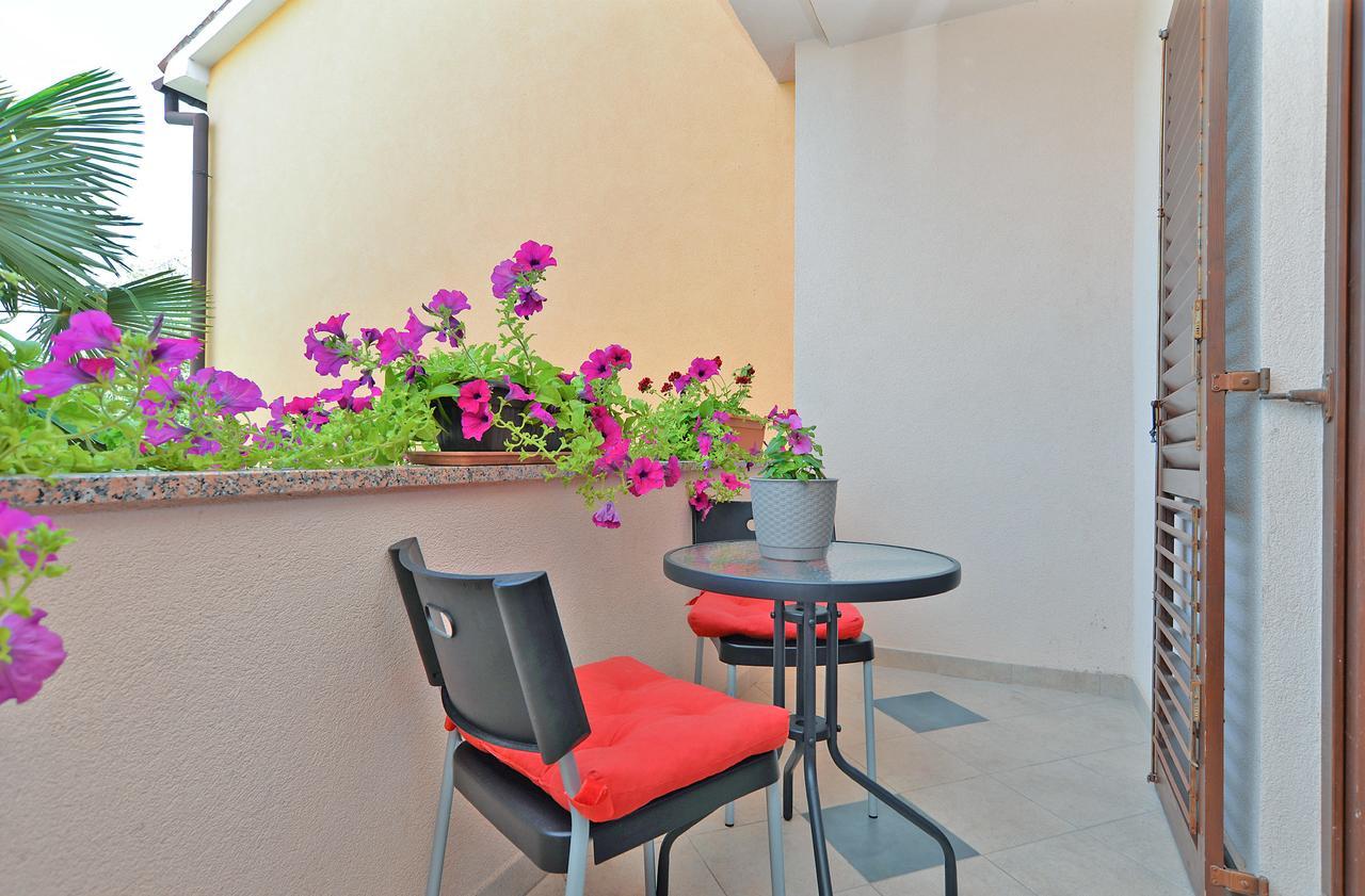 Apartment Puzar 295 Štinjan Екстериор снимка